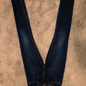 Skinny jeans